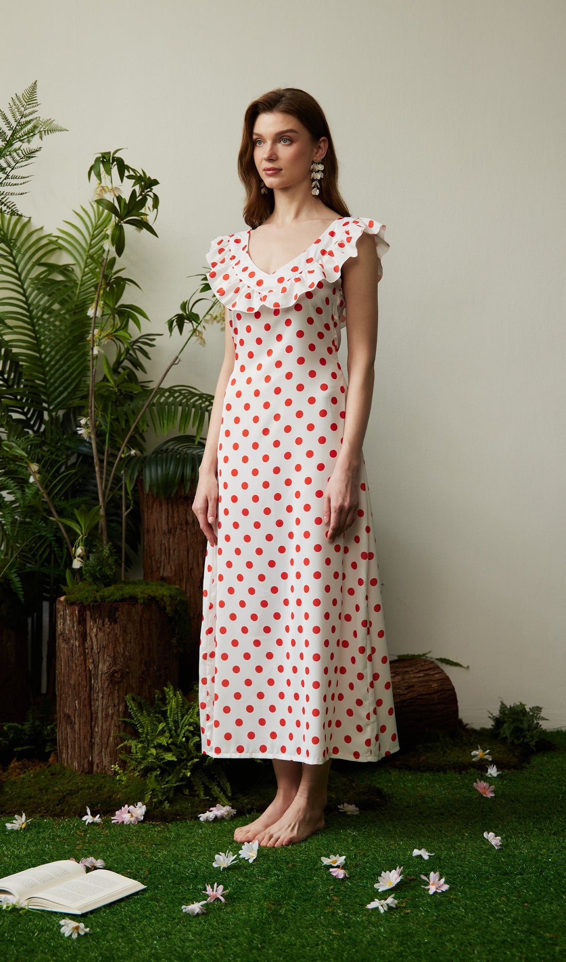 Gepunktetes Maxikleid 