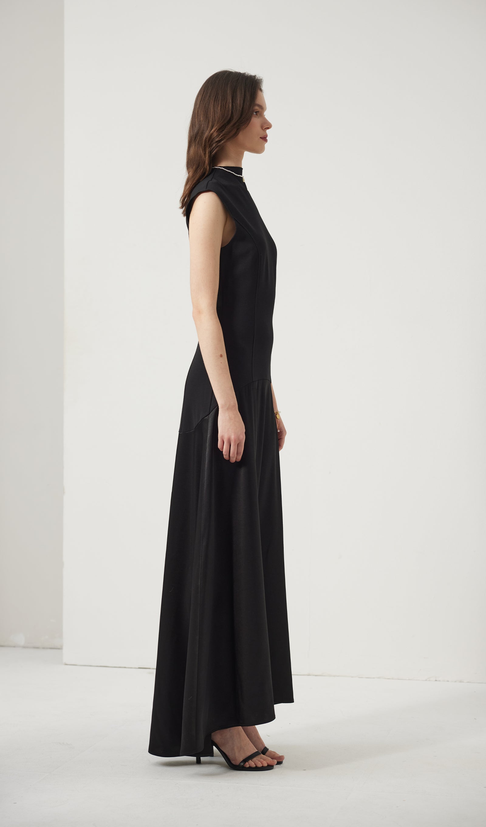 Knitted Satin Sleeveless Maxi Dress 