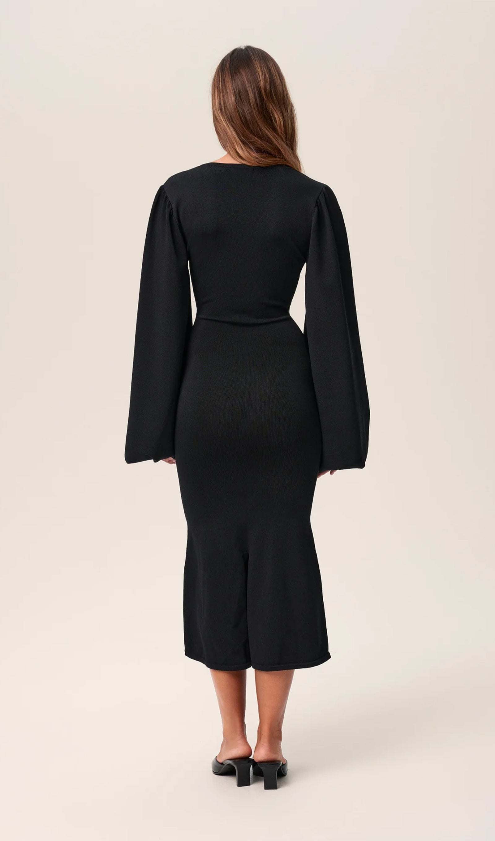 Hourglass Silhouette Midi Dress 