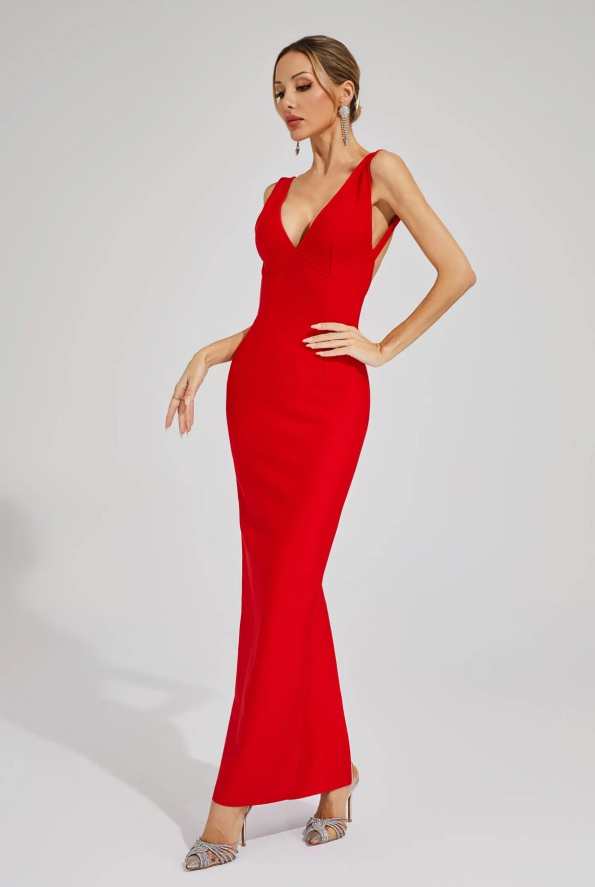 Valentina Kırmızı Sırtı Açık Maxi Elbise