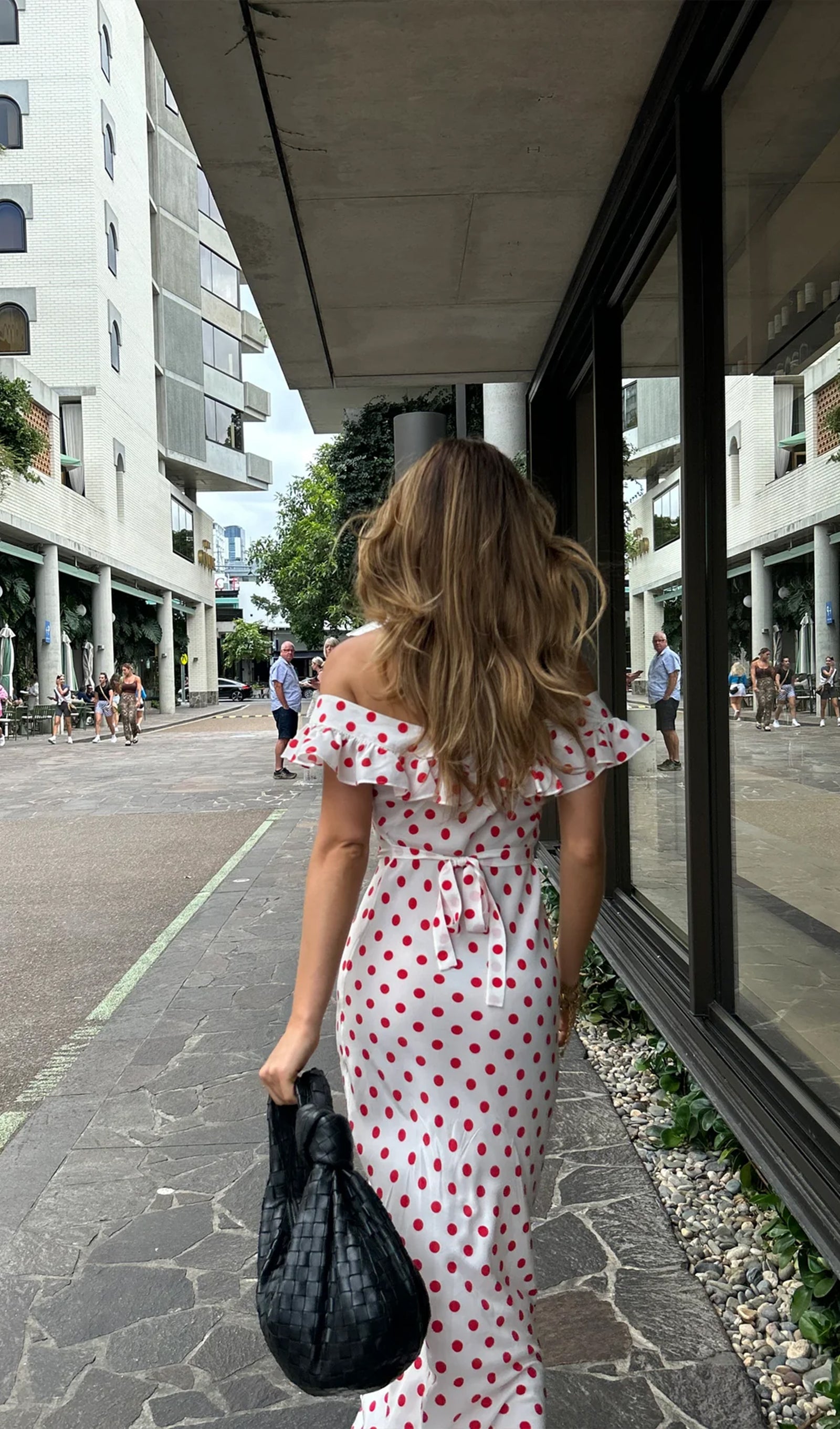 Gepunktetes Maxikleid 
