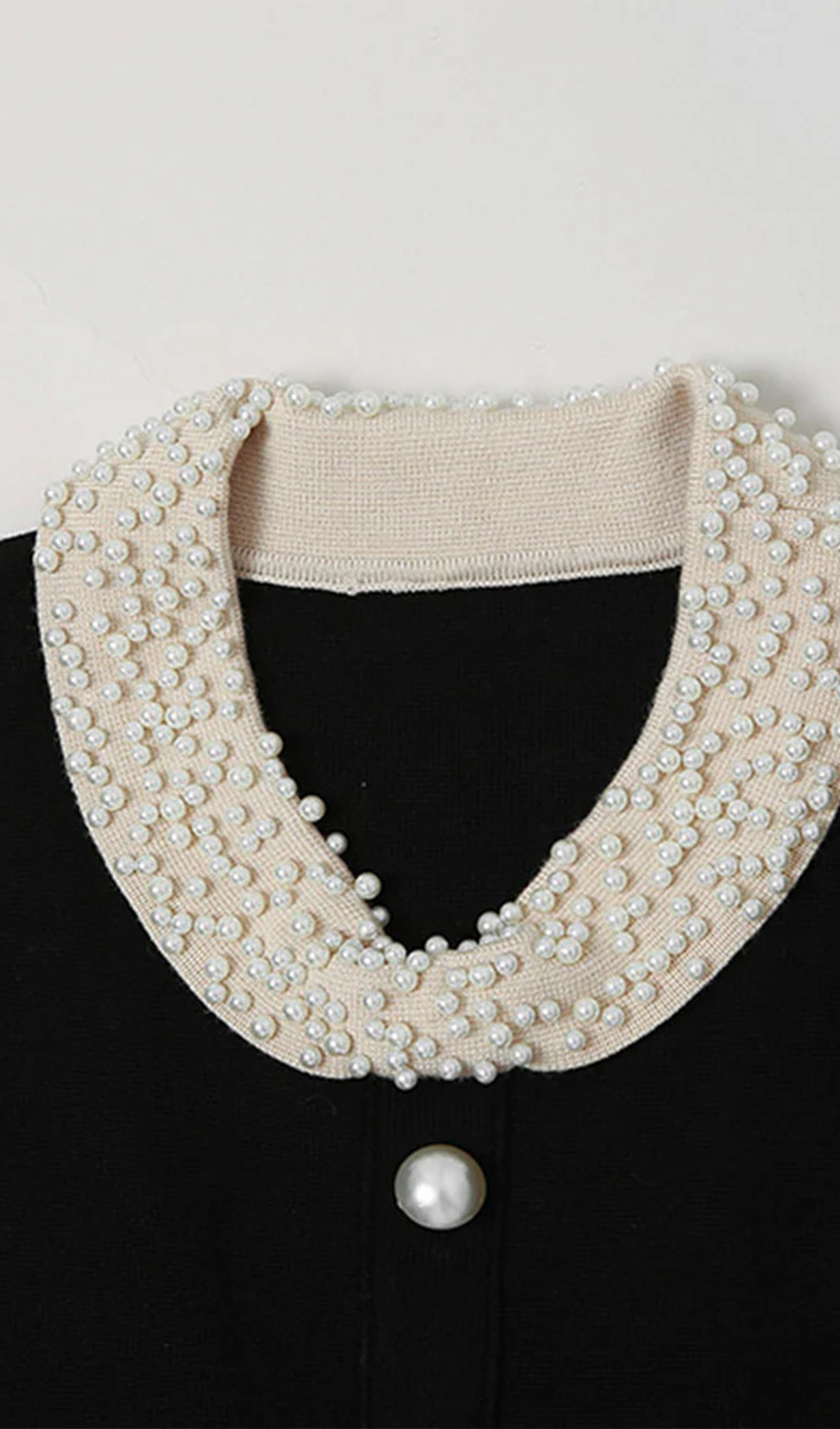 Strickkleid im Pearl-Hepburn-Stil, Midi-Länge 