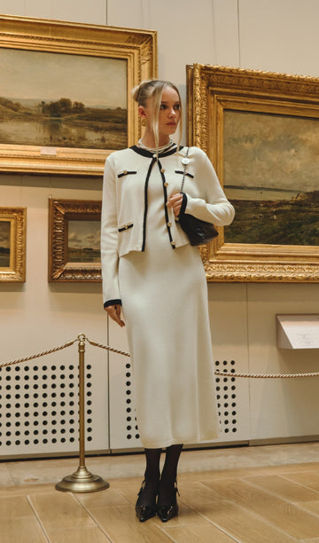 Zweiteiliges Strickkleid-Set in Midi-Länge – Weiß 