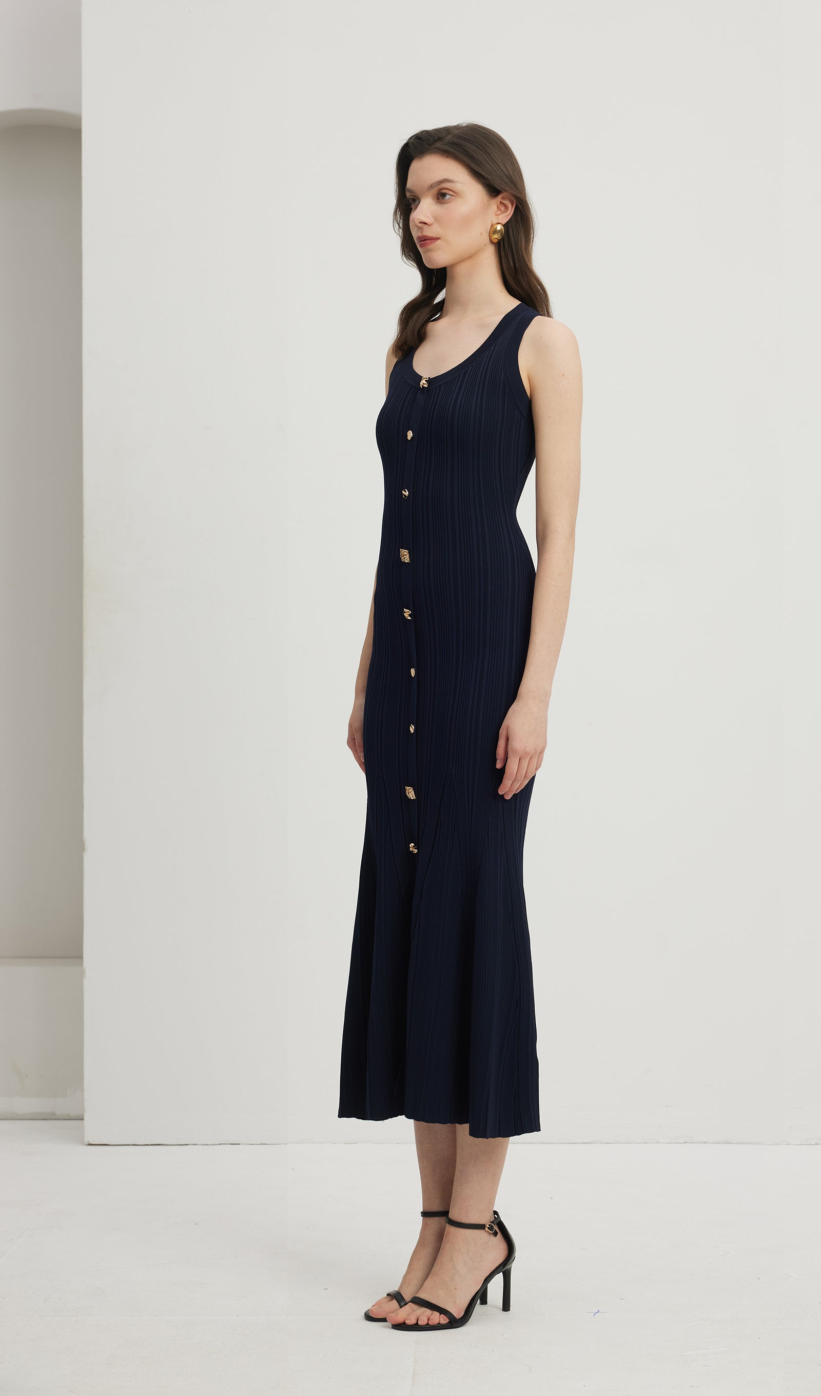 Metallic Buttoned Knitted Midi Dress 
