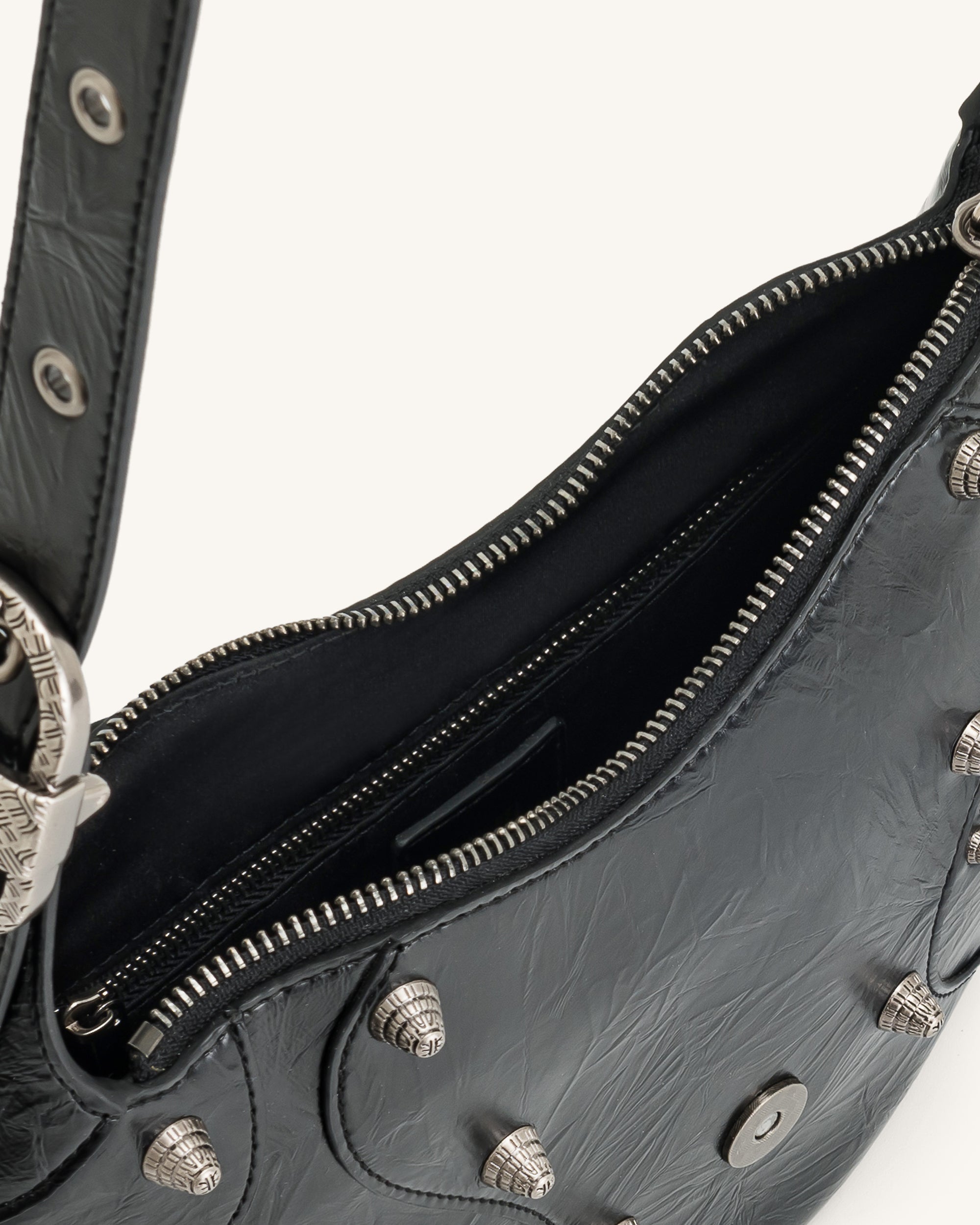 Tessa Crushed Omuz Çantası – Siyah