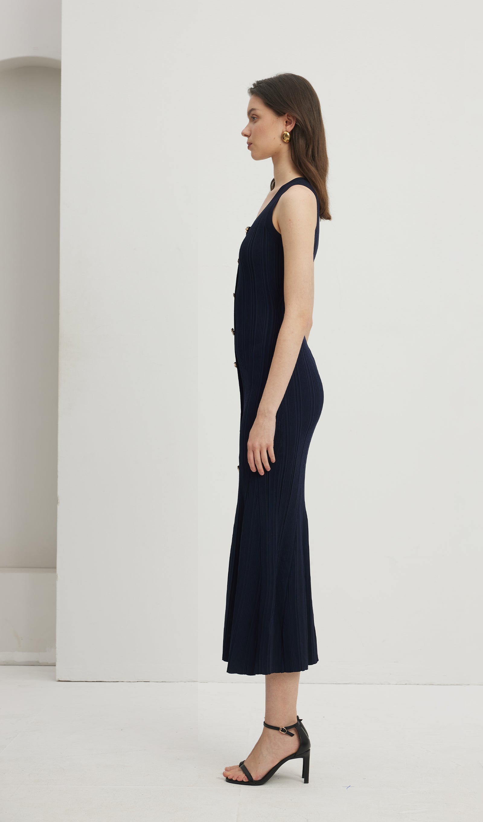 Metallic Buttoned Knitted Midi Dress 