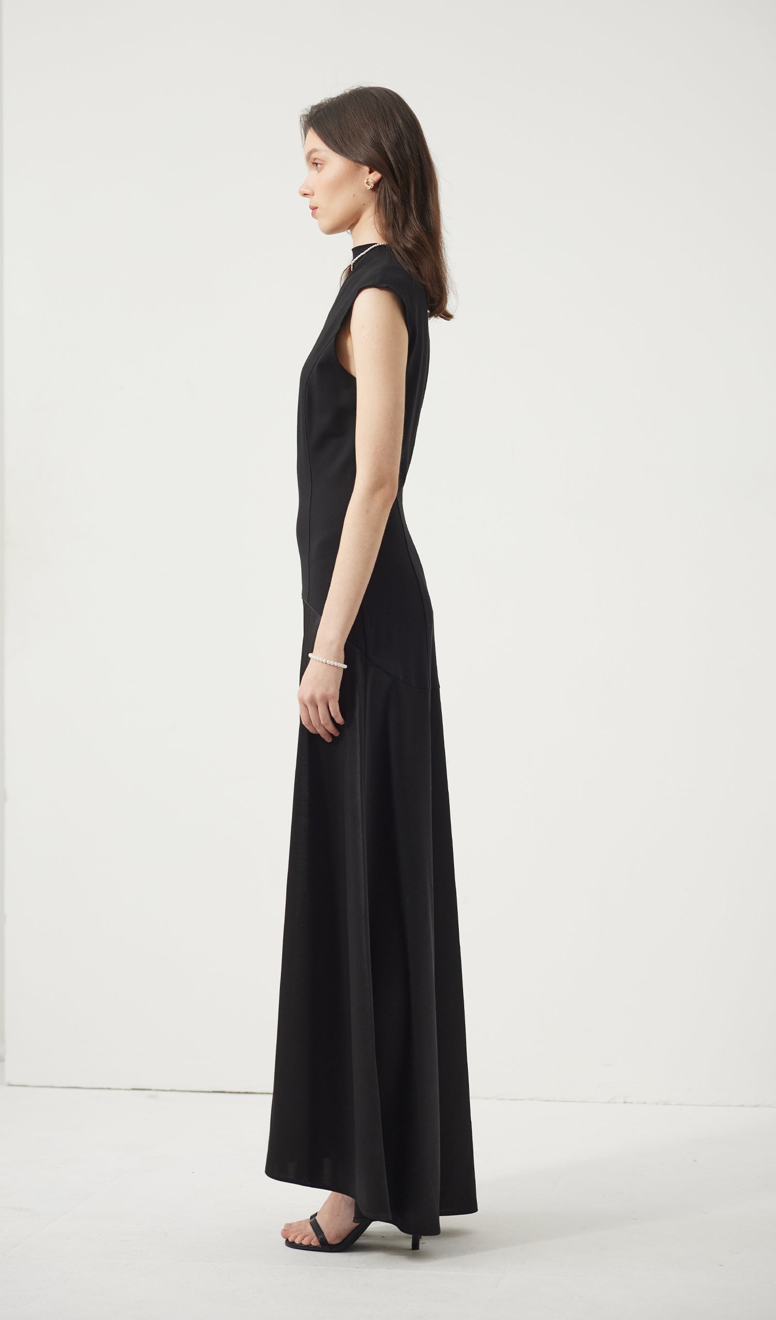 Knitted Satin Sleeveless Maxi Dress 