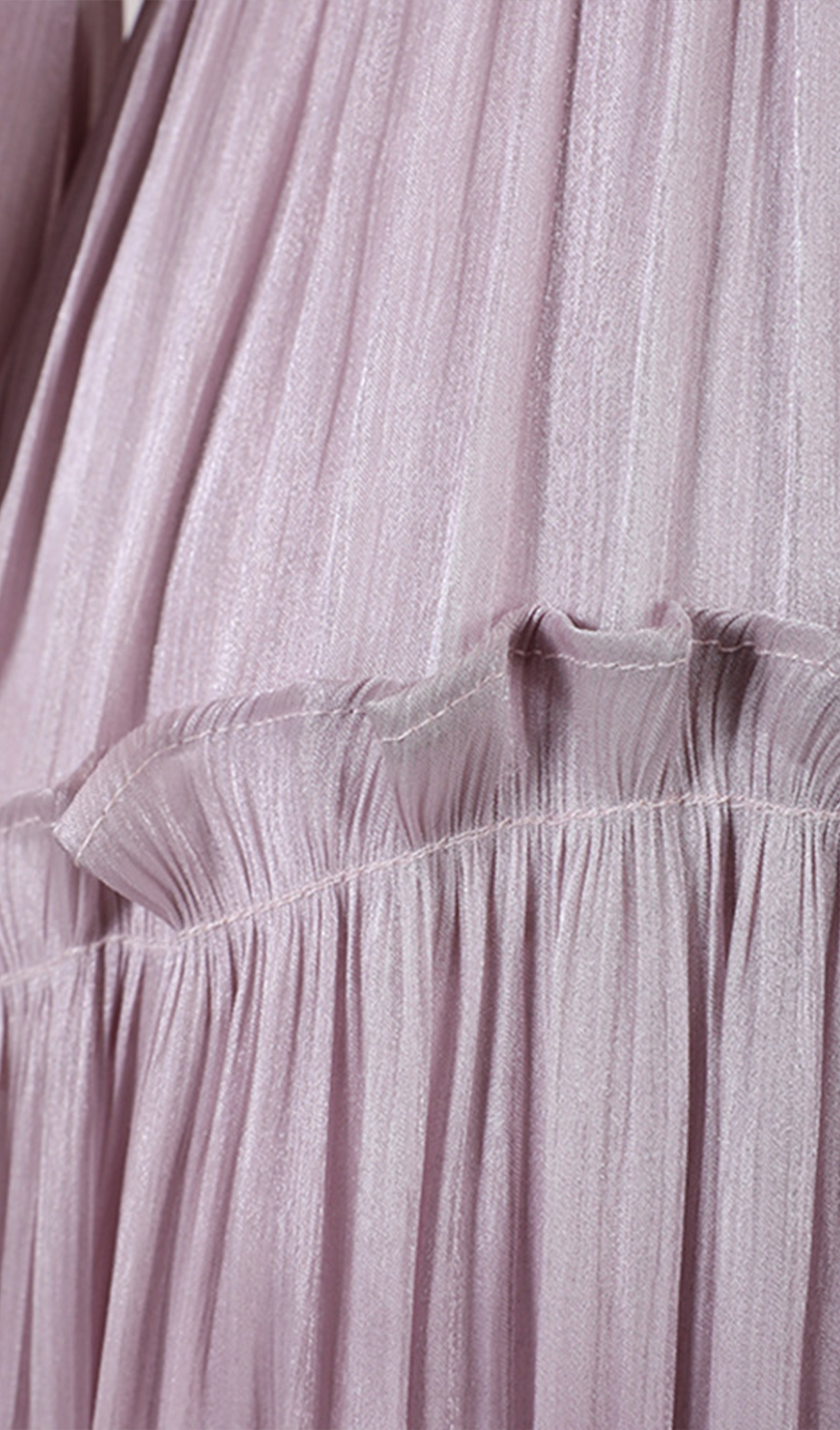 Plissee-Midikleid mit Strass-Kettendetails 