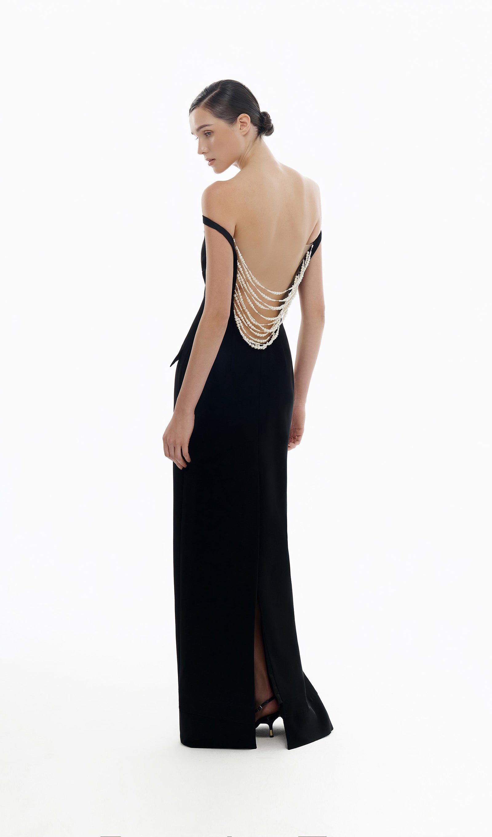 Off-Shoulder Backless Midi Dress ALSORA Off-Shoulder Backless Midi Dress ALSORA