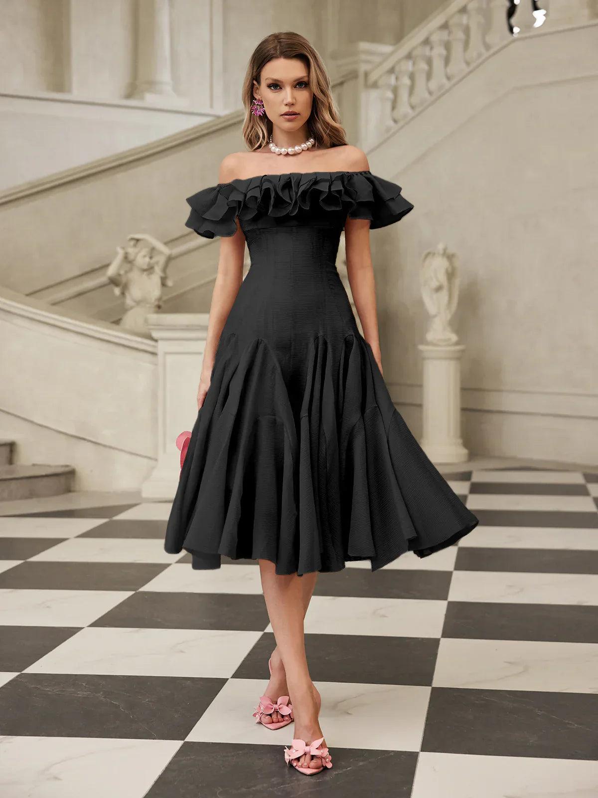 Amelie schulterfreies Rüschen-Midikleid 