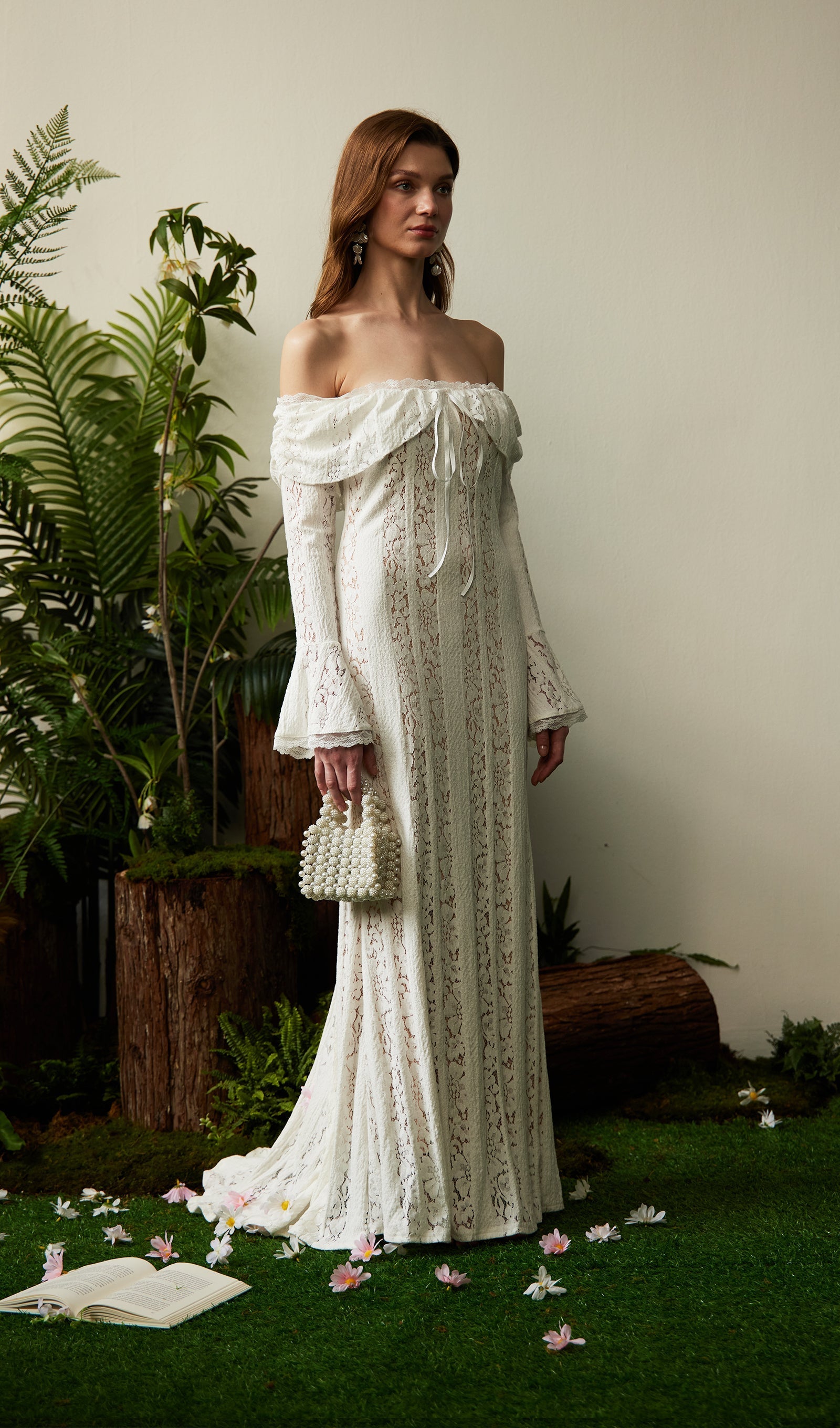 Vintage Floral Lace Off-Shoulder Maxi Dress 