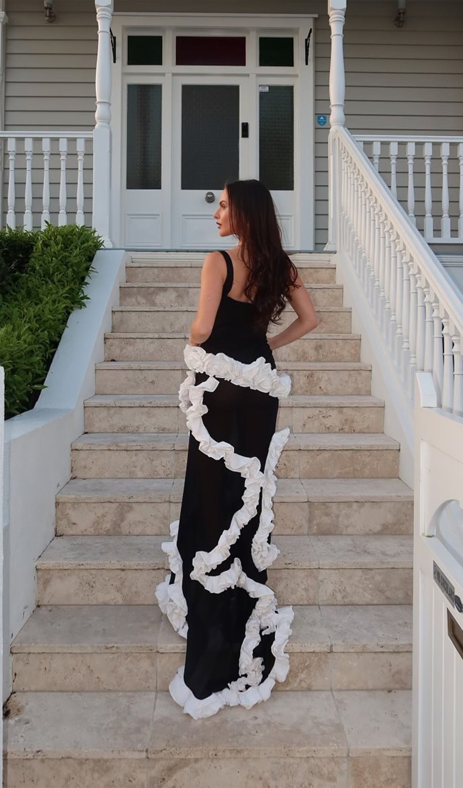 Wisteria Gown Maksi Elbise Siyah & Beyaz