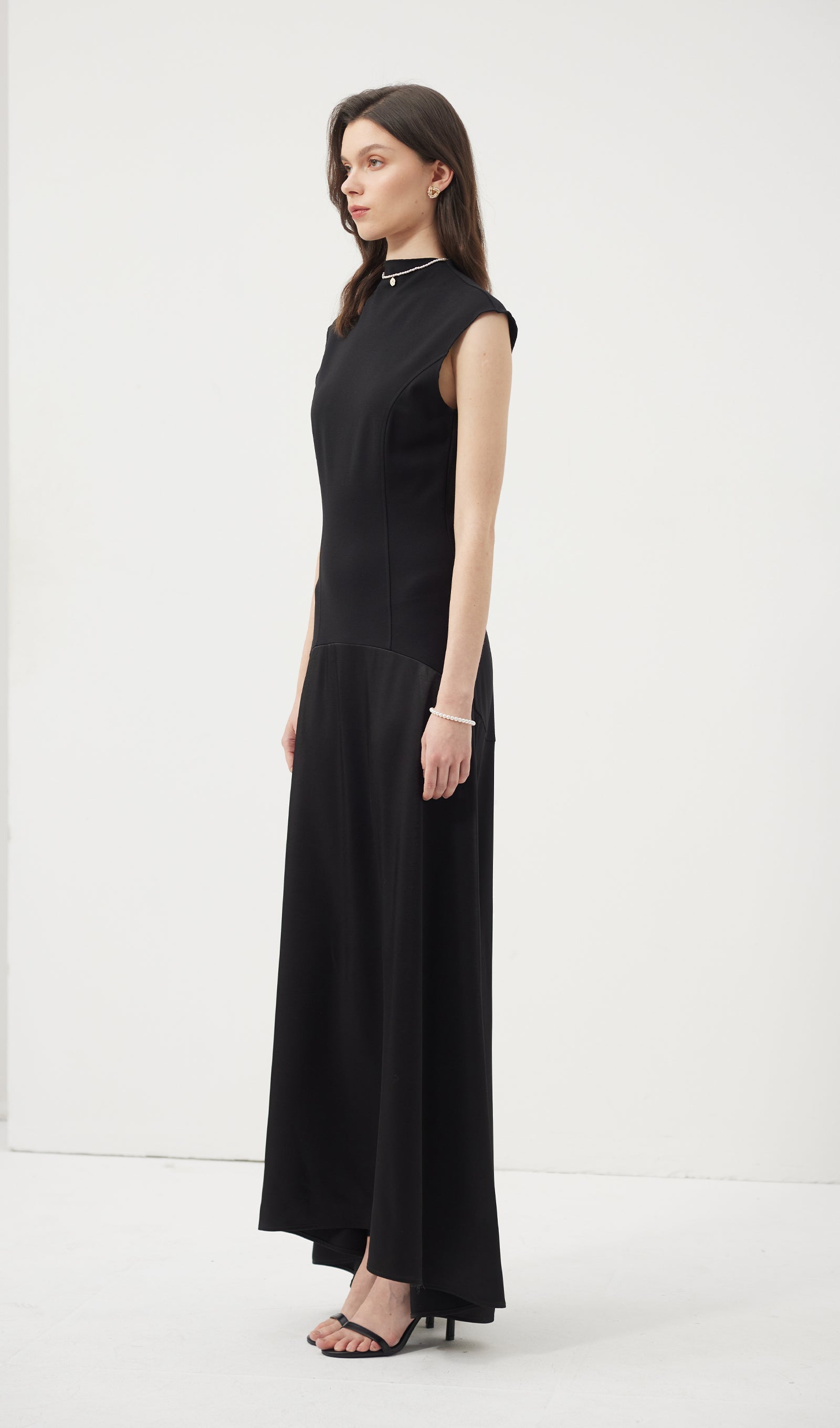 Knitted Satin Sleeveless Maxi Dress 