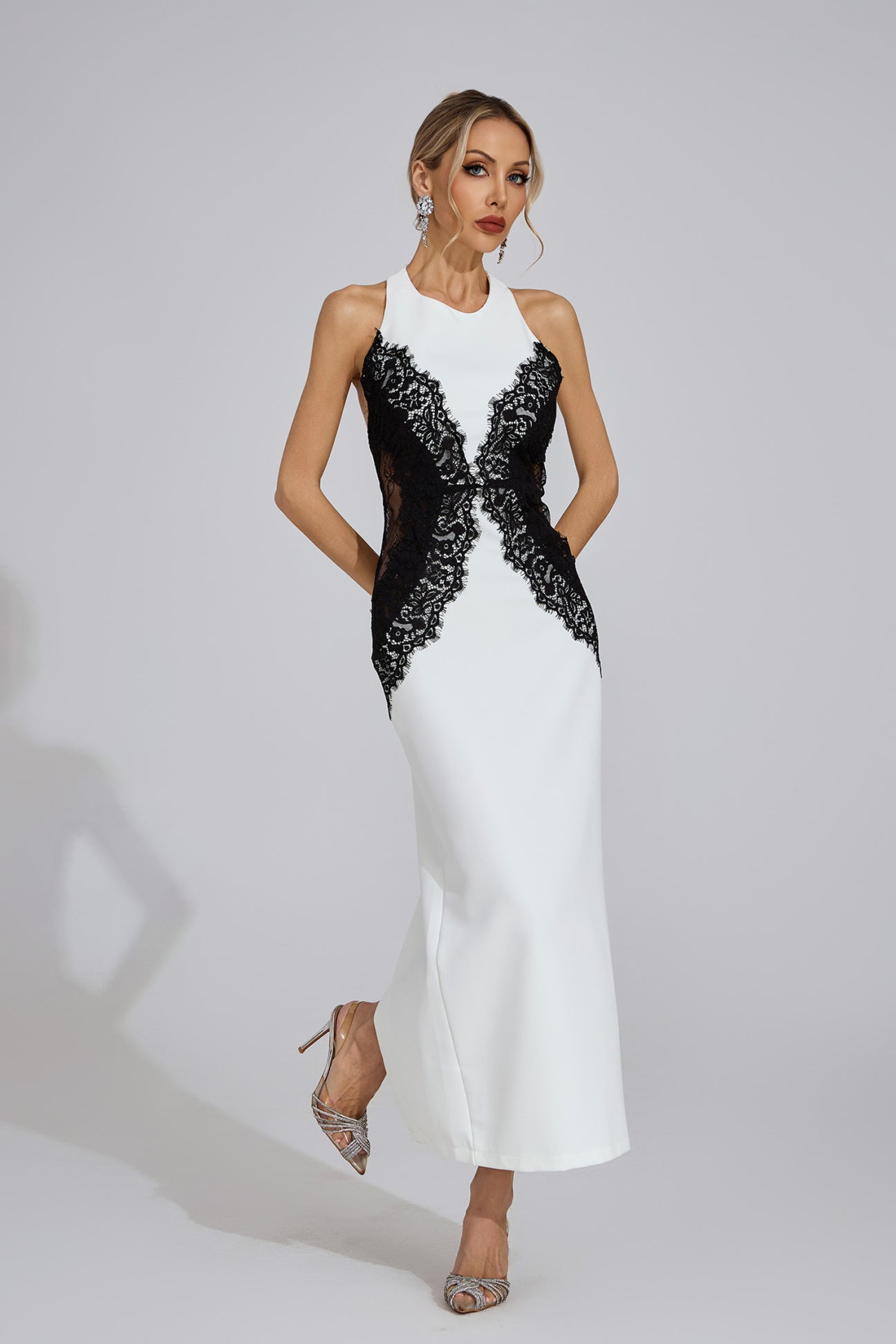 Bianca Dantel Panelli Halter Midi Elbise