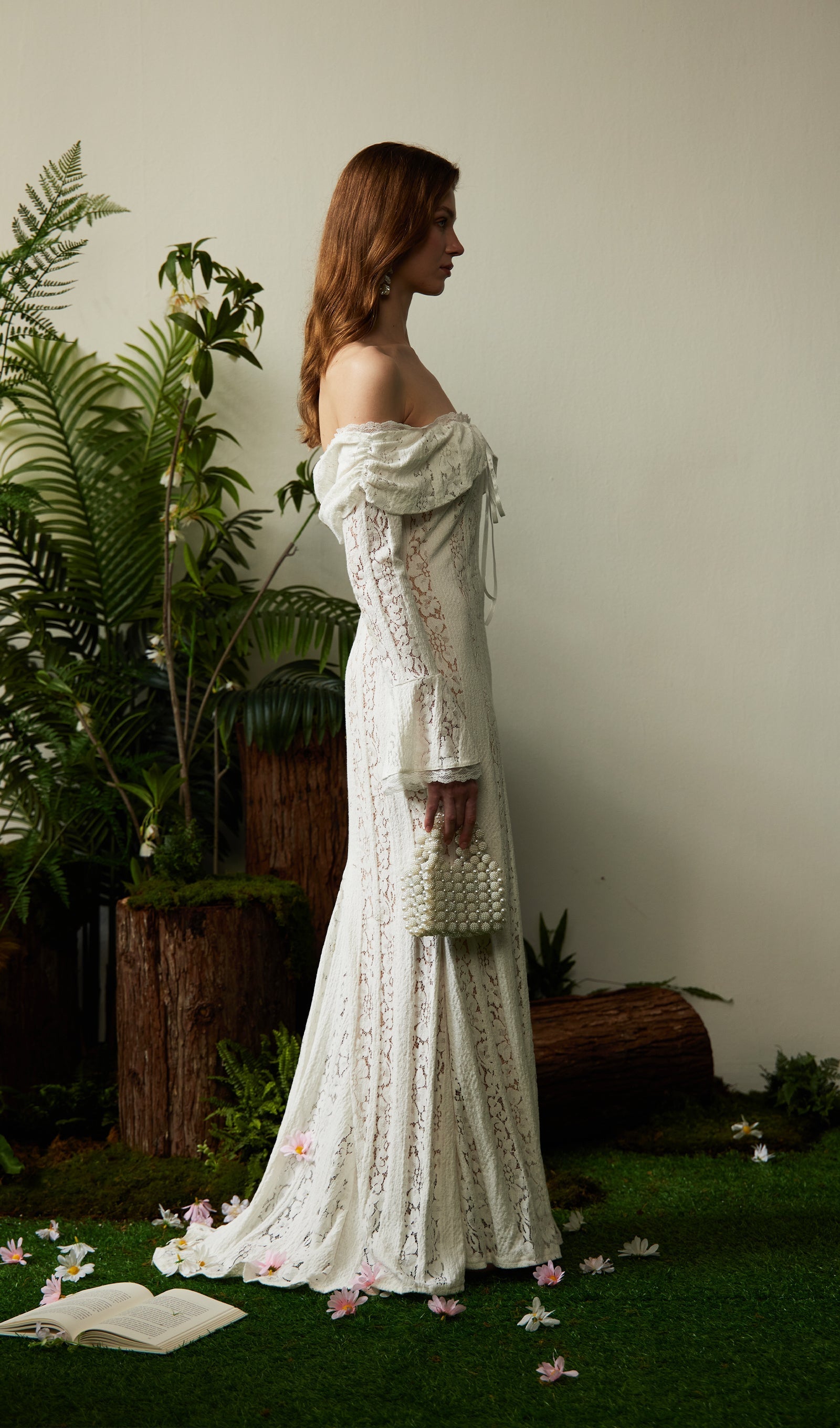 Vintage Floral Lace Off-Shoulder Maxi Dress 