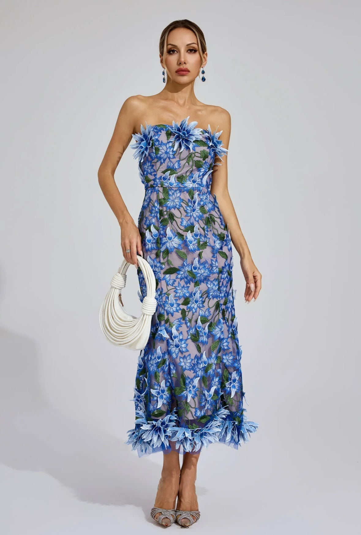 Rosalia 3D-Midikleid aus floraler Spitze