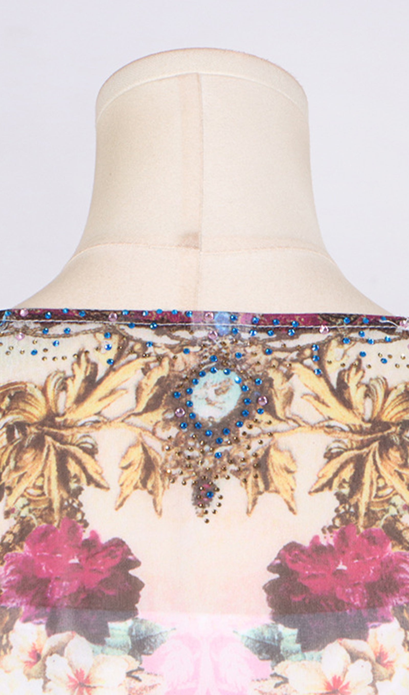 Boho-Maxikleid mit Blumenmuster, langen Ärmeln und V-Ausschnitt