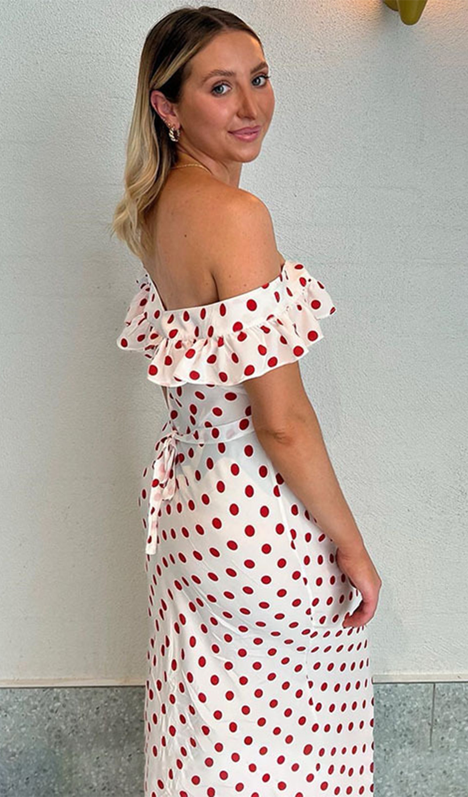 Gepunktetes Maxikleid 