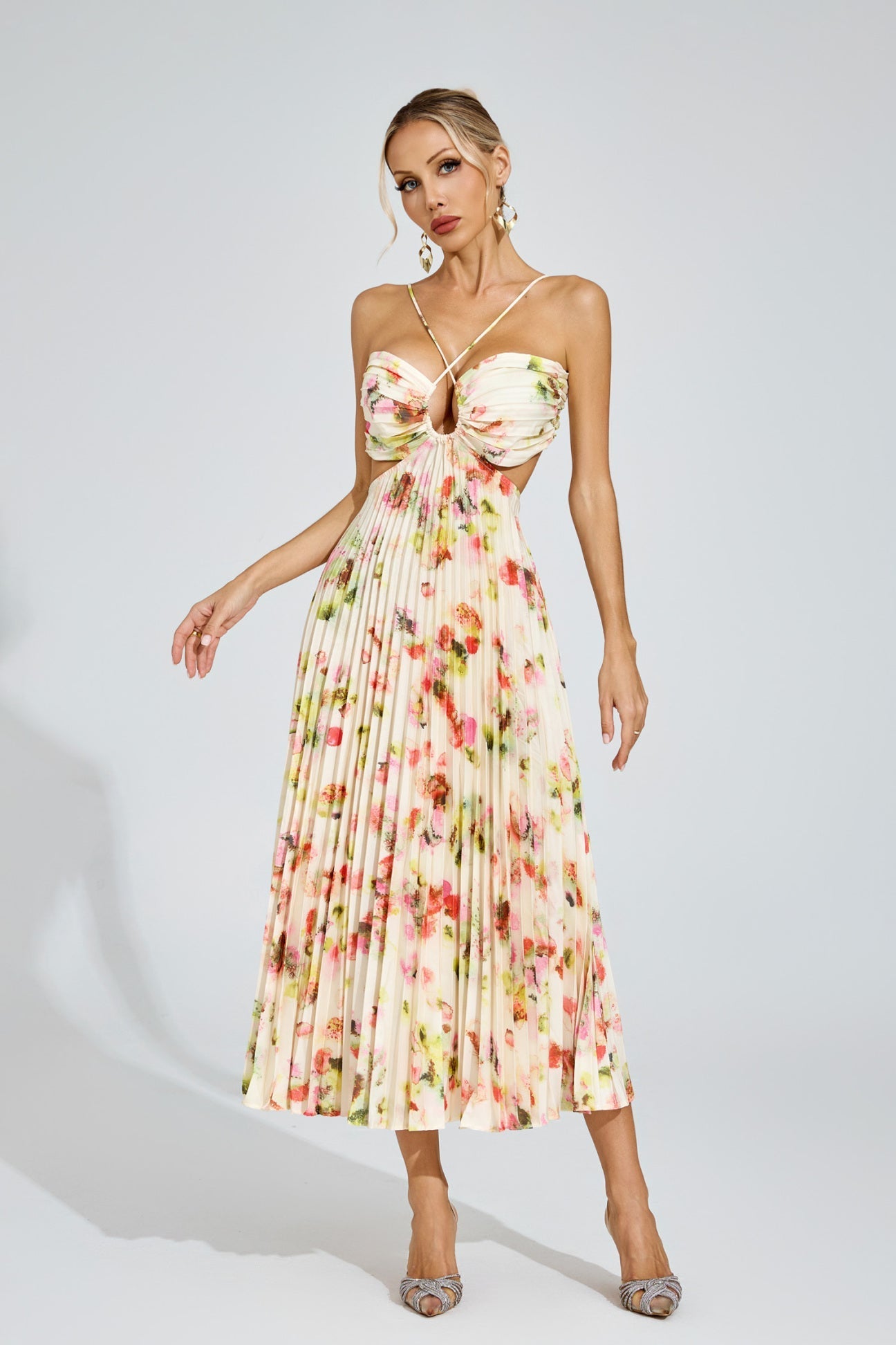Fiorella Plissee-Midikleid mit Blumenmuster 