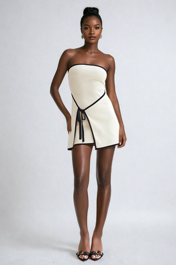 Ainsley trägerloses Minikleid aus Spitze und Mesh, Weiß