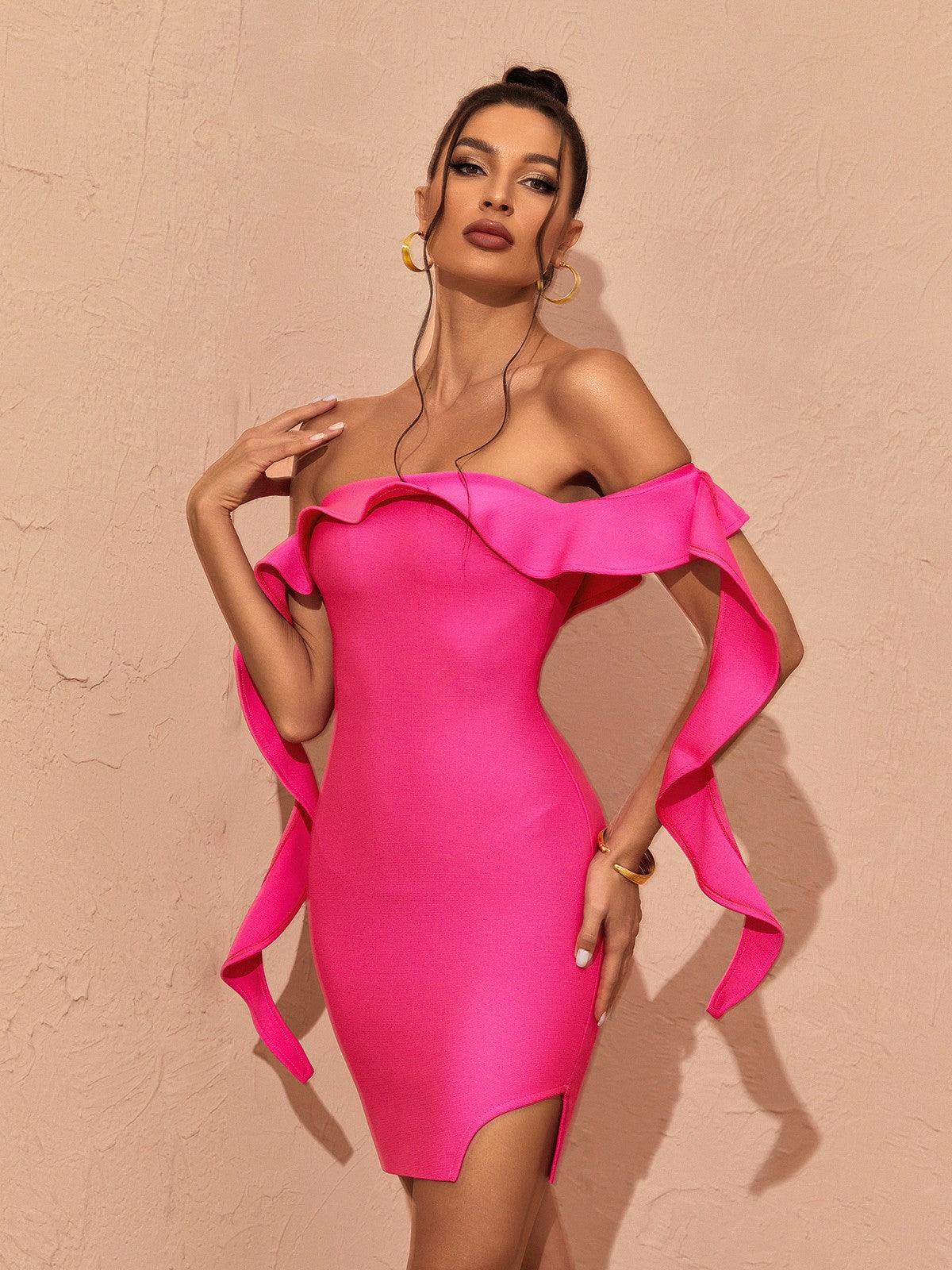 Alivia Düşük Omuzlu Fırfırlı Bandaj Mini Elbise Pembe