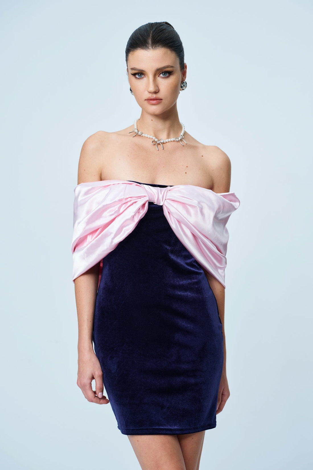 Anh Bowknot Strapless Bodycon Mini Dress