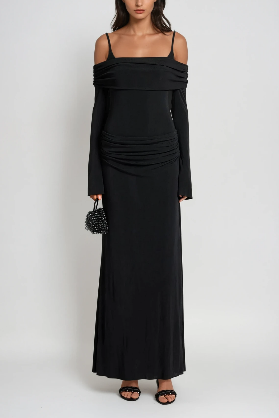 Annmarie schulterfreies, gerafftes Maxikleid, Schwarz
