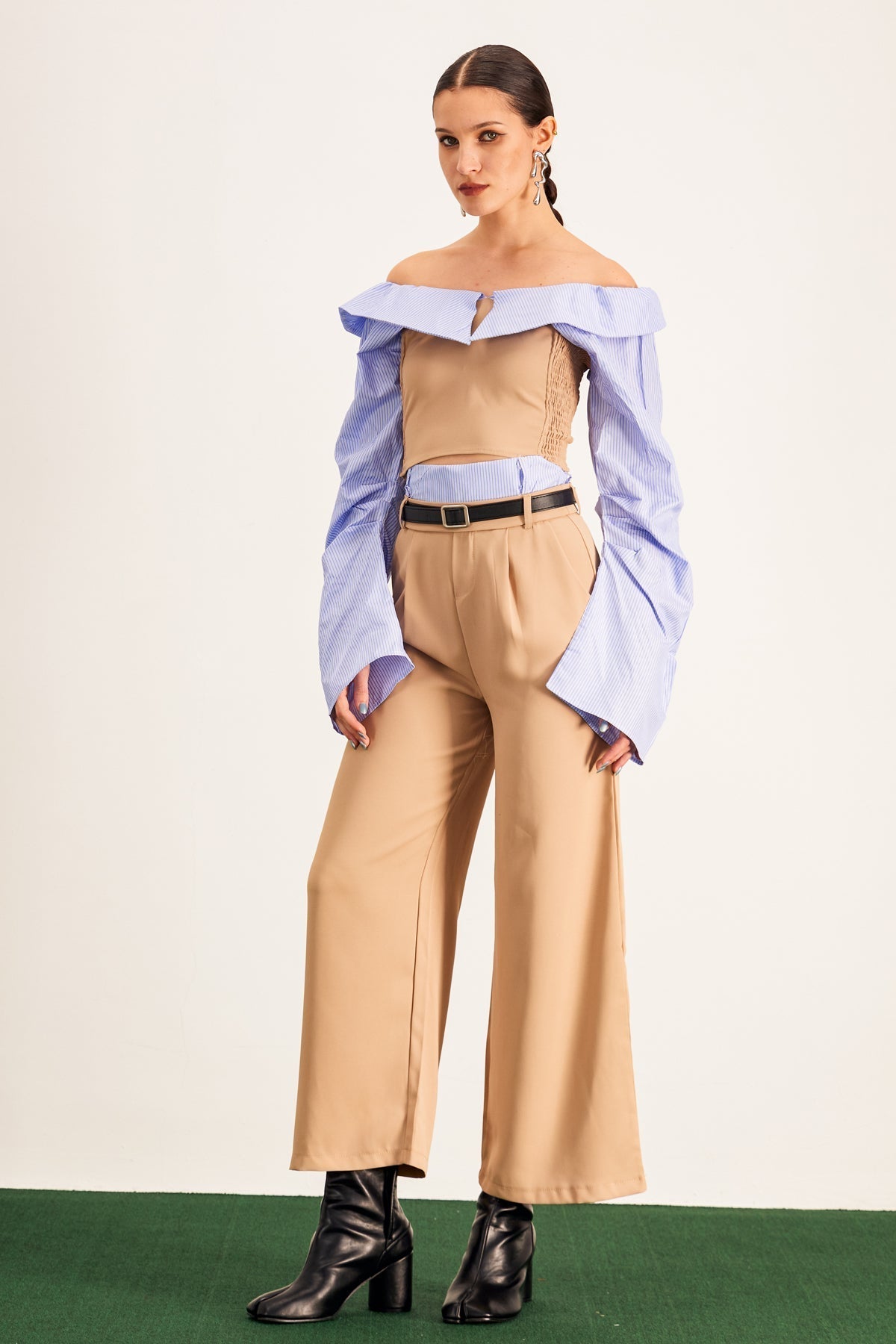 Ardice Off-Shoulder-Hosen-Set mit Schnalle