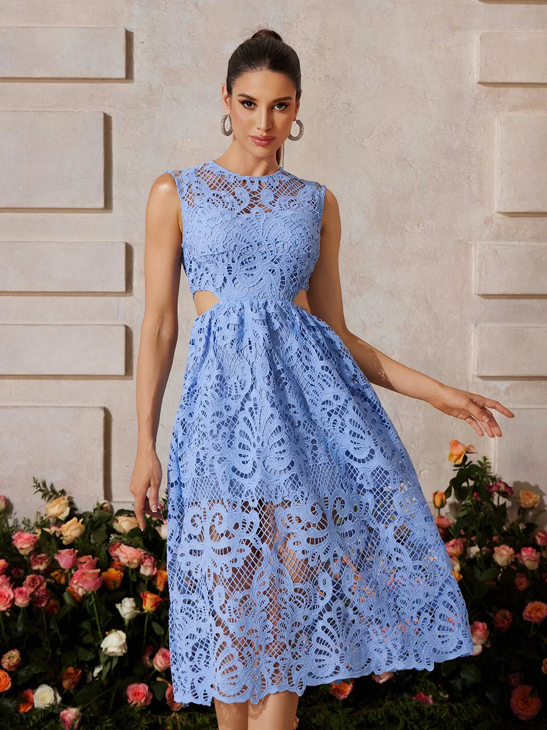 Celeste Midikleid mit Cut-out-Spitze