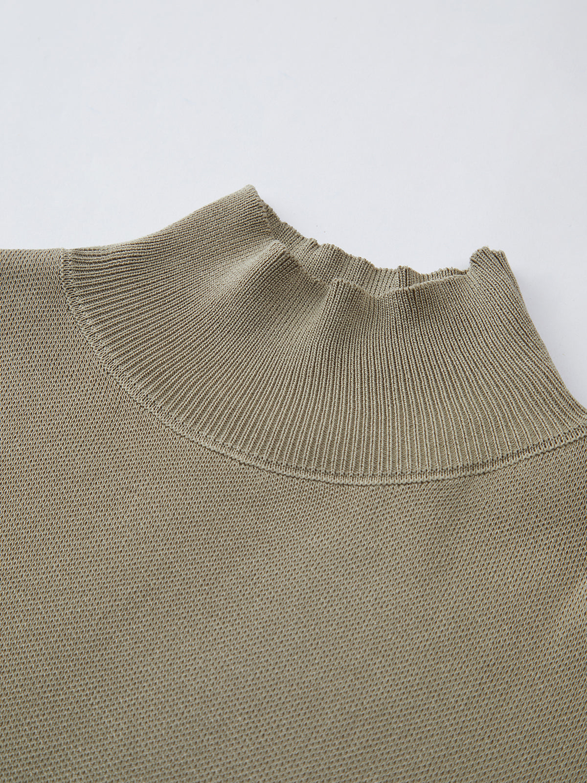 Bequeme, einfarbige Strickweste