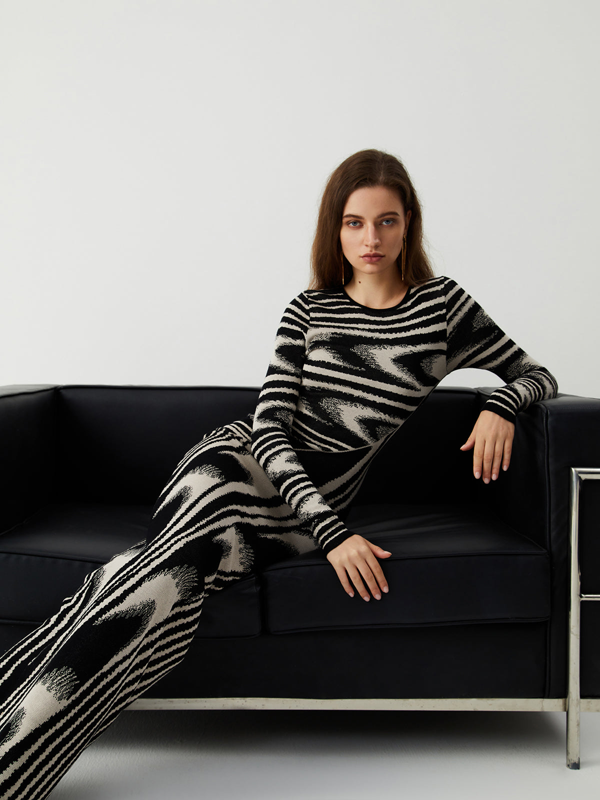Zebra Desenli Uzun Kollu Örme Maxi Elbise