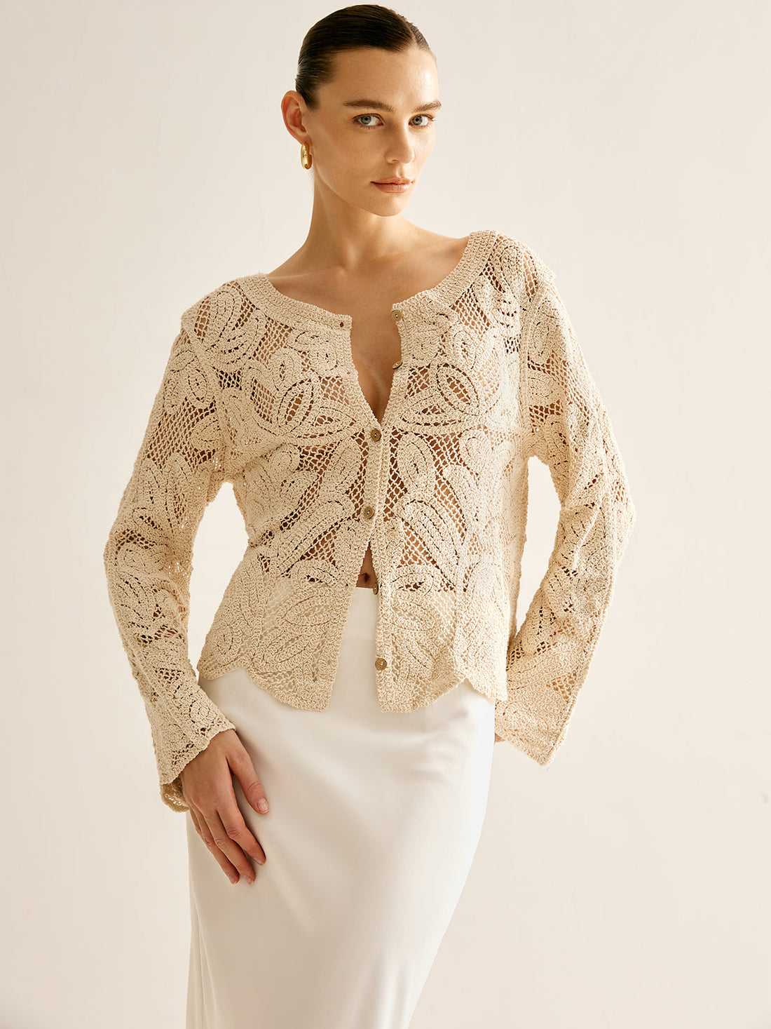 Hollow Buttoned Pleated Cardigan