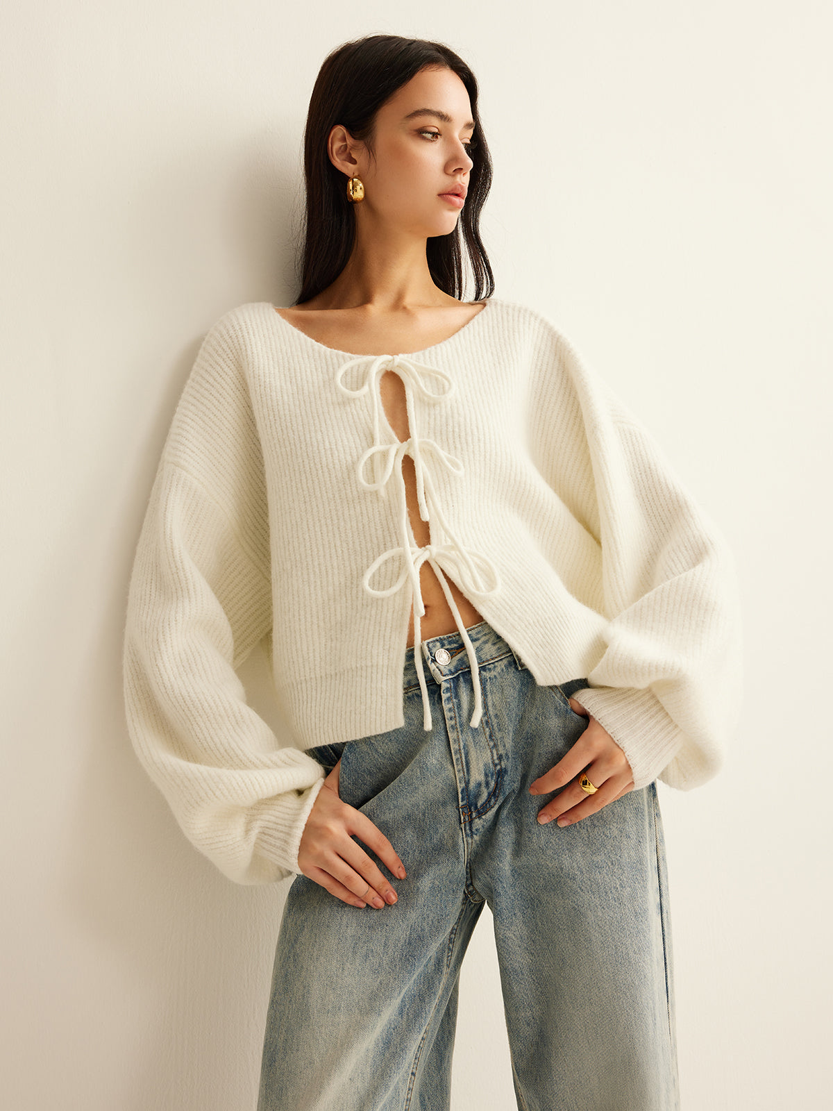 Strickjacke aus Wollmischgewebe mit Kordelzug