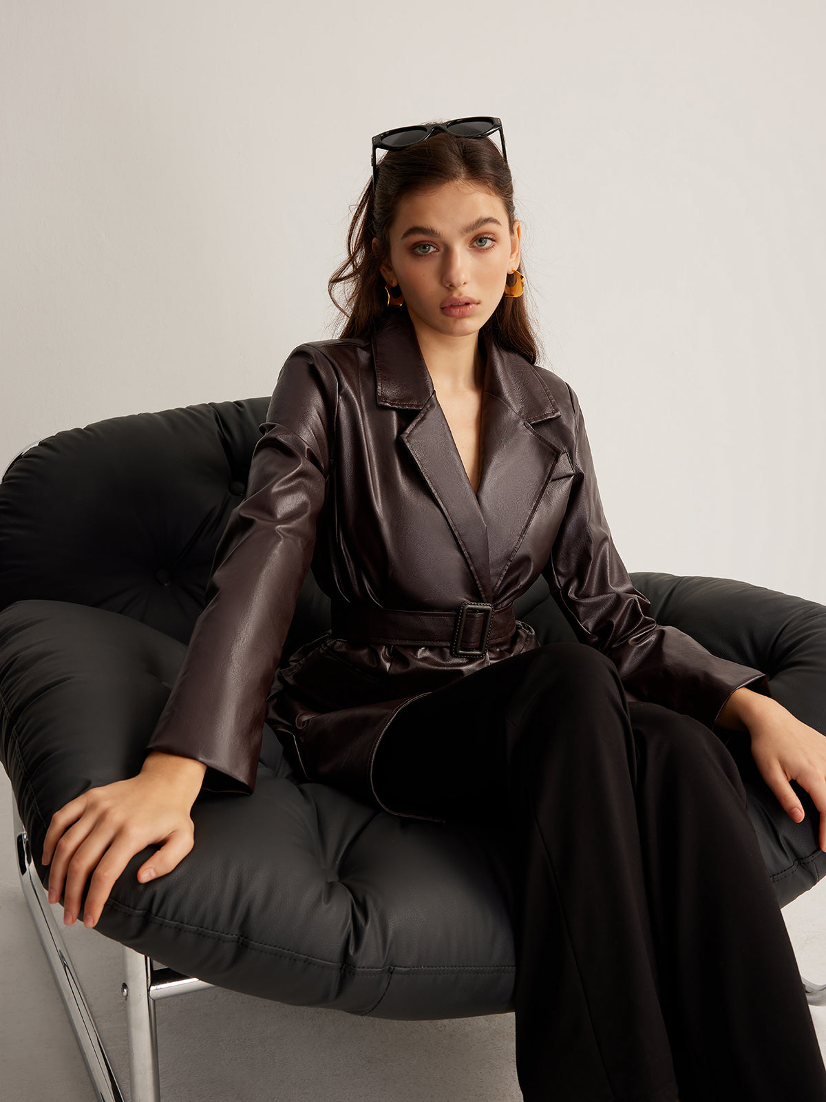 Kuplu Şıklık Kemerli Blazer