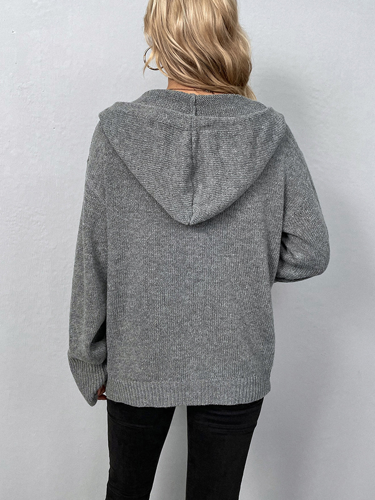 Kapuzenstrickjacke mit Knöpfen und Kordelzug