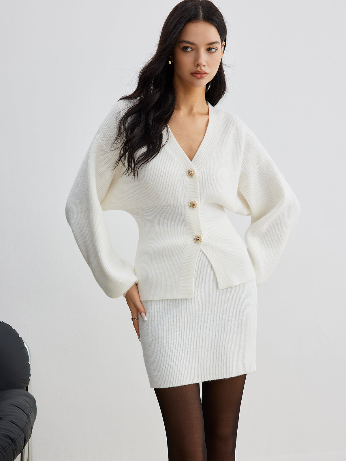 Stylish Buttoned Slit Gathered Cardigan