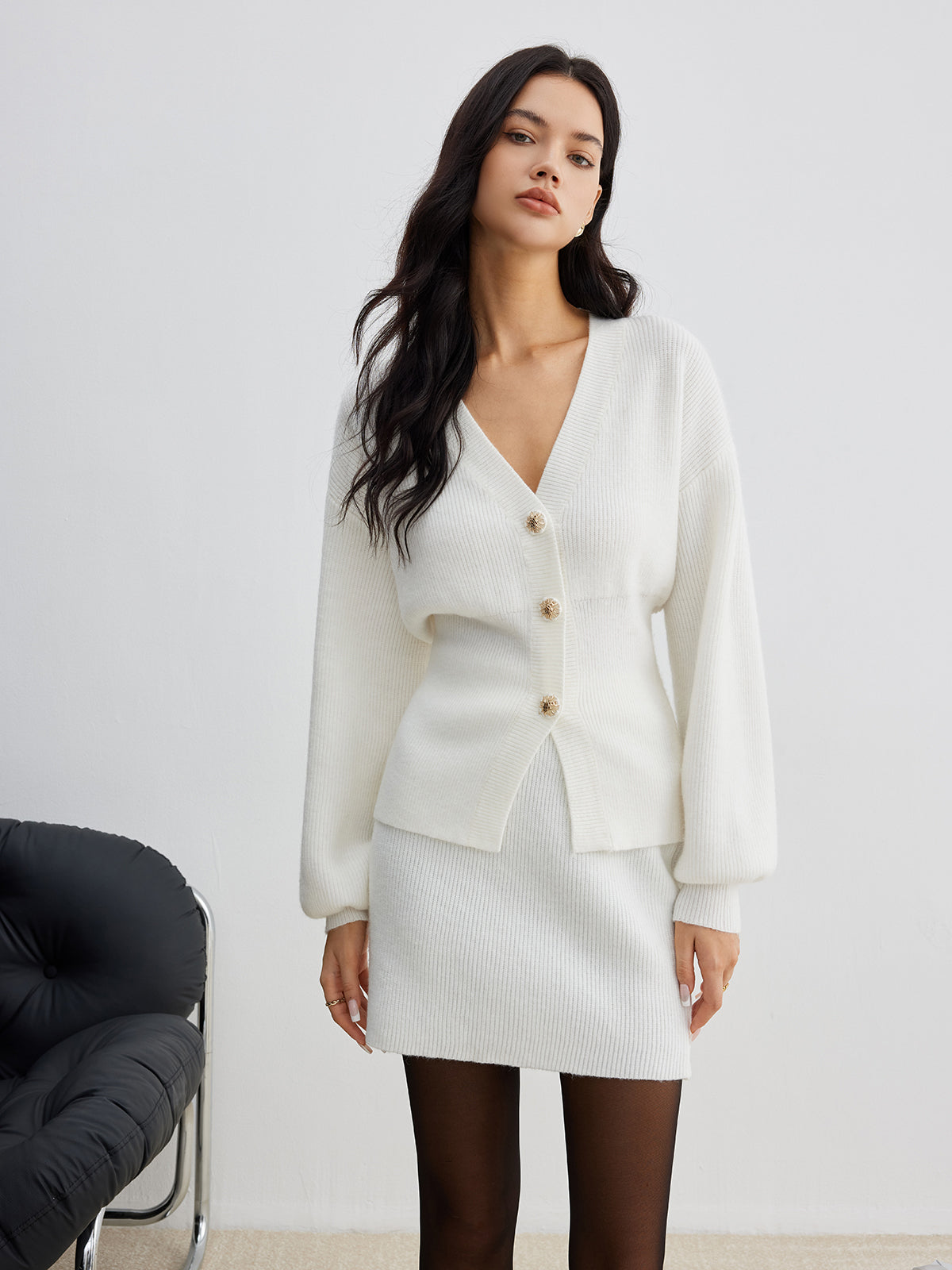 Stylish Buttoned Slit Gathered Cardigan