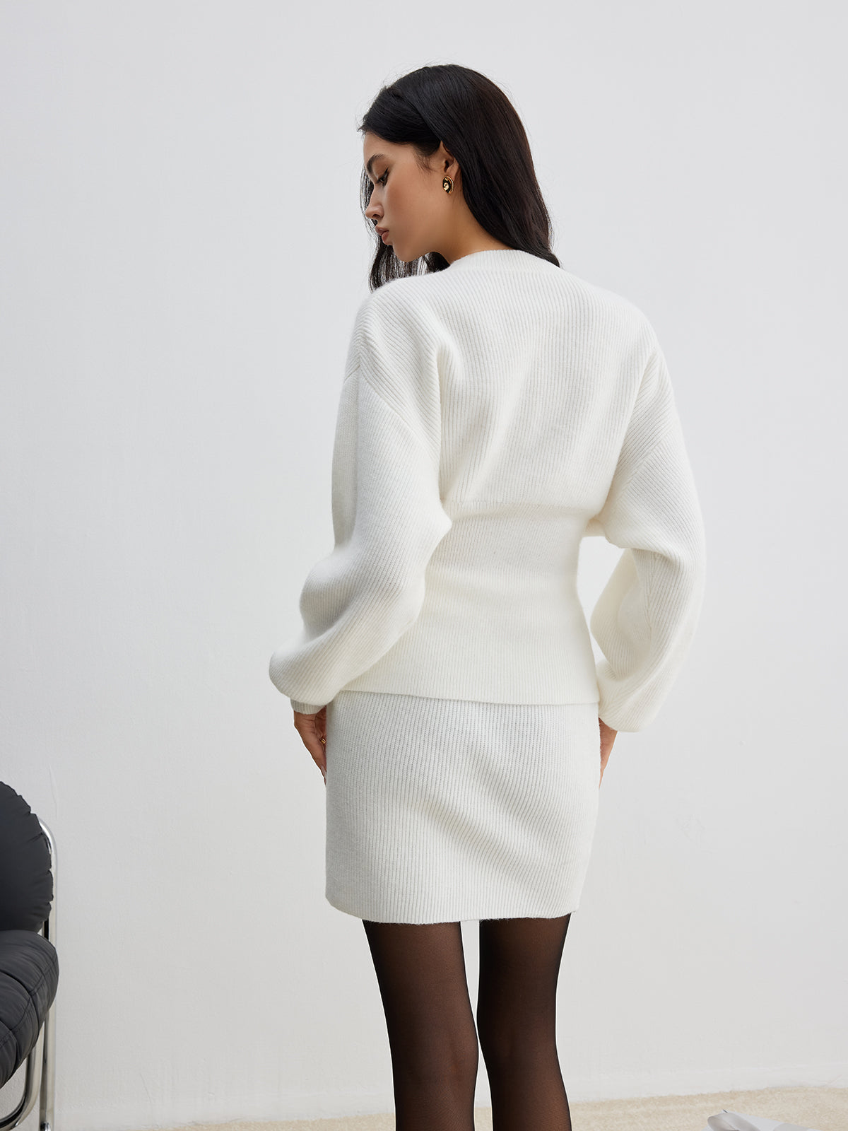 Stylish Buttoned Slit Gathered Cardigan