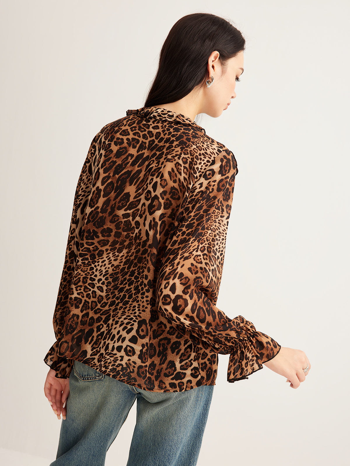Bluse mit Leopardenmuster und Rüschen
