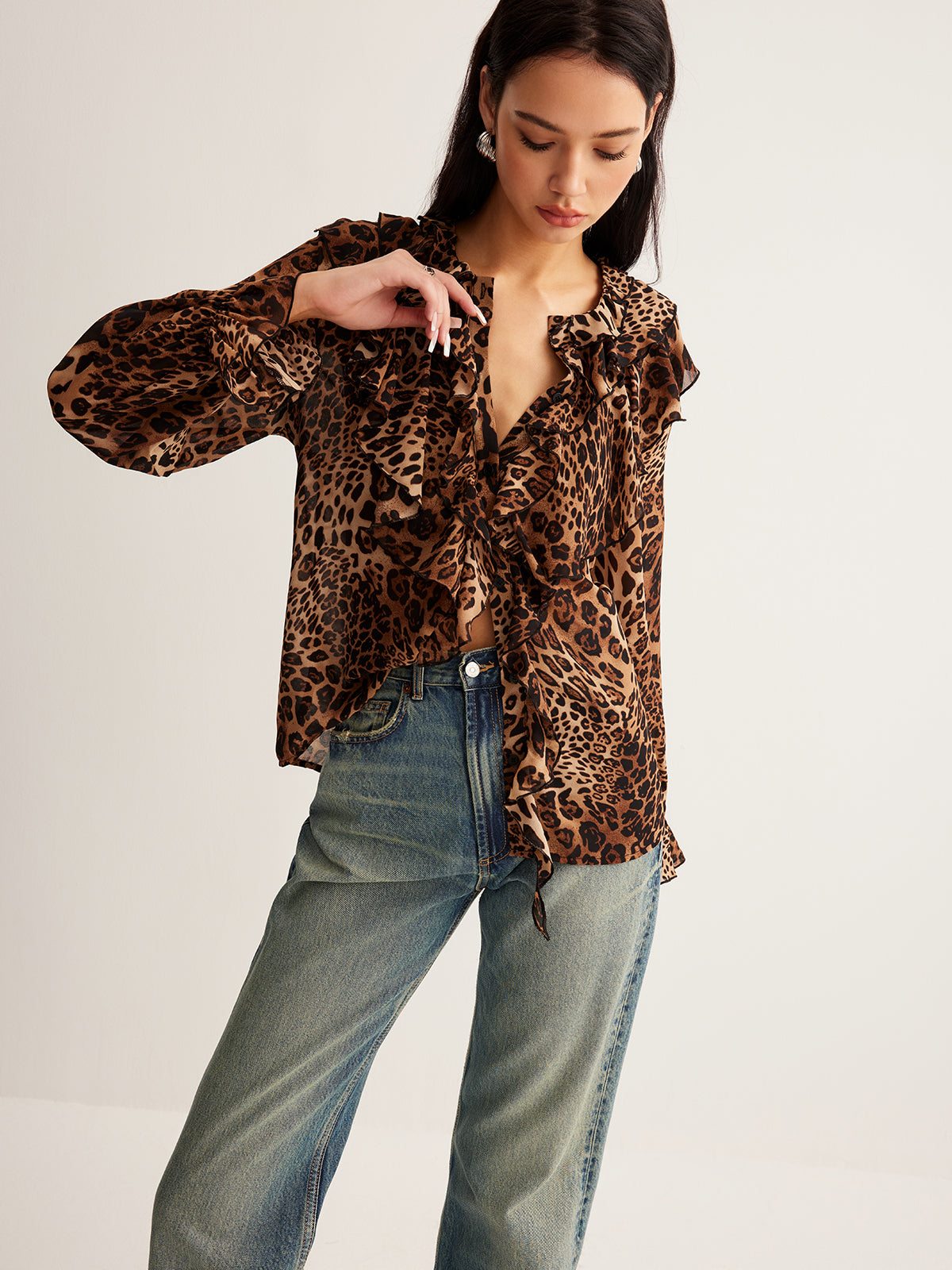 Bluse mit Leopardenmuster und Rüschen