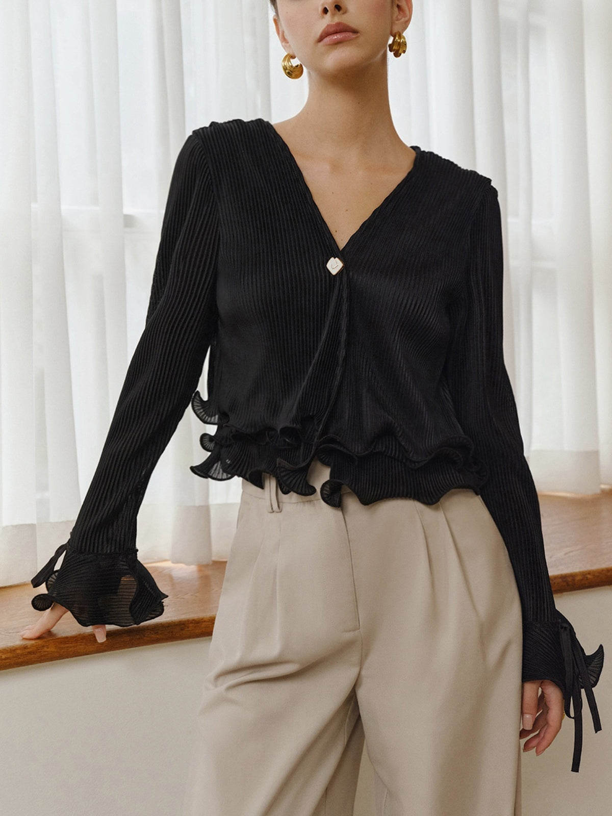 Ruffled Buttoned Pleated Blouse