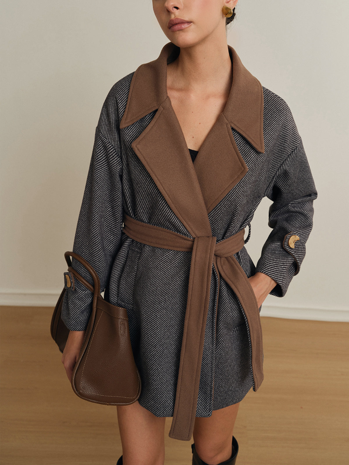 Liesel Contrast Collar Belted Coat