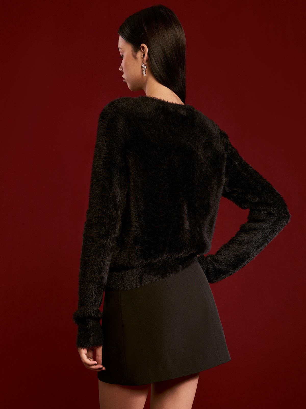 Plüsch-Strickjacke mit Blumenmuster und Knöpfen 