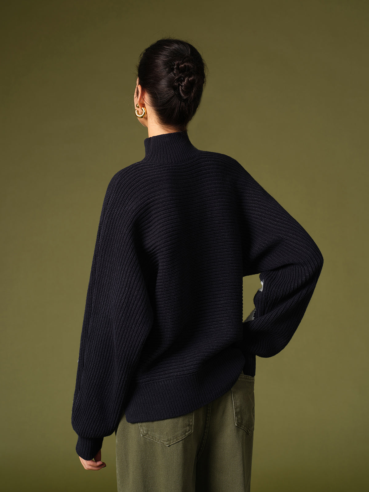 Semi-Neck Sweater with Contrast Trim 