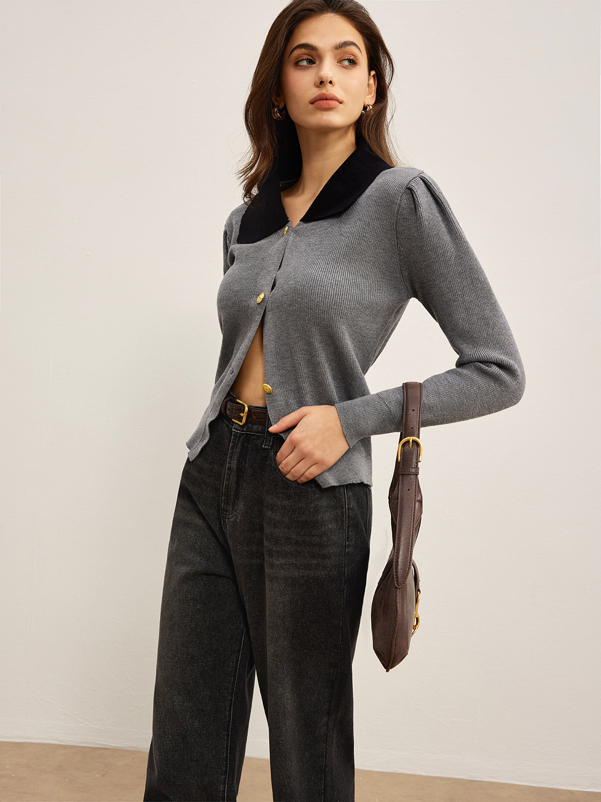 Contrasting Collar Thin Buttoned Cardigan