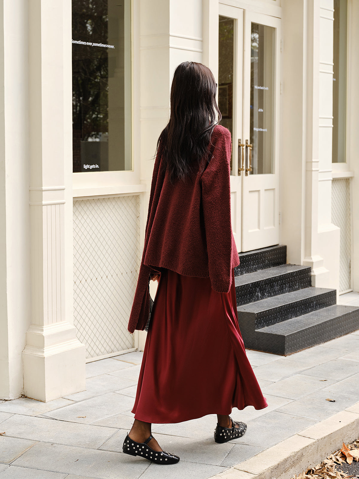 Loose-fitting Wool Blend Sweater 