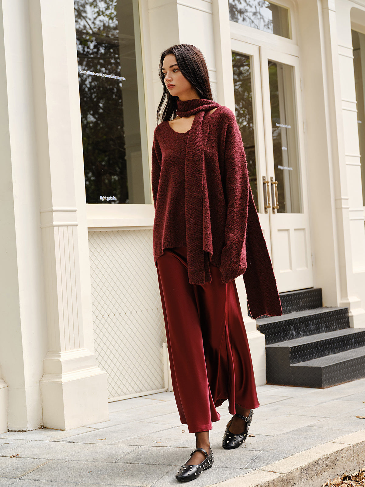 Loose-fitting Wool Blend Sweater 