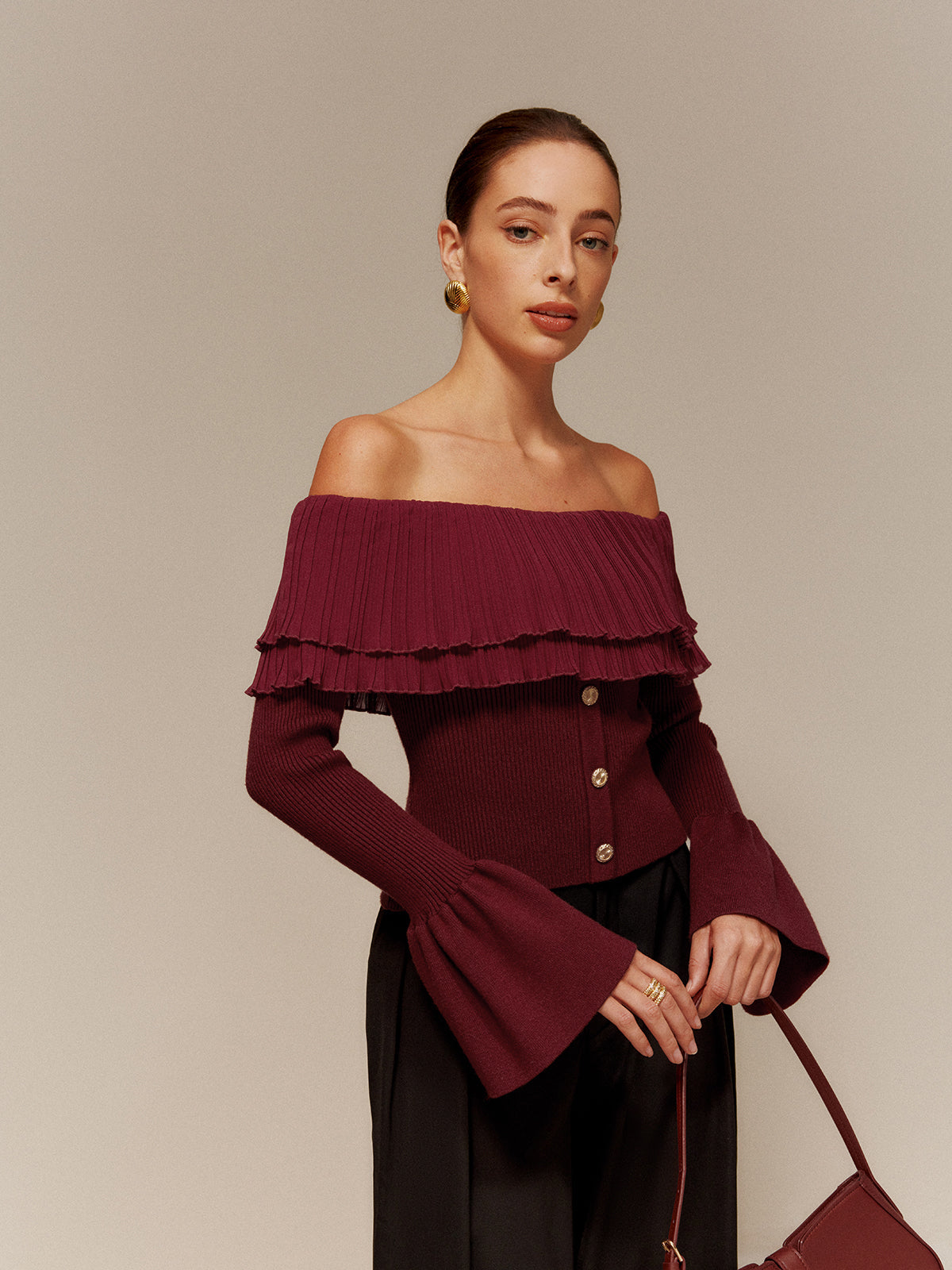 Off-the-shoulder pleated ruffled fitted sweater 