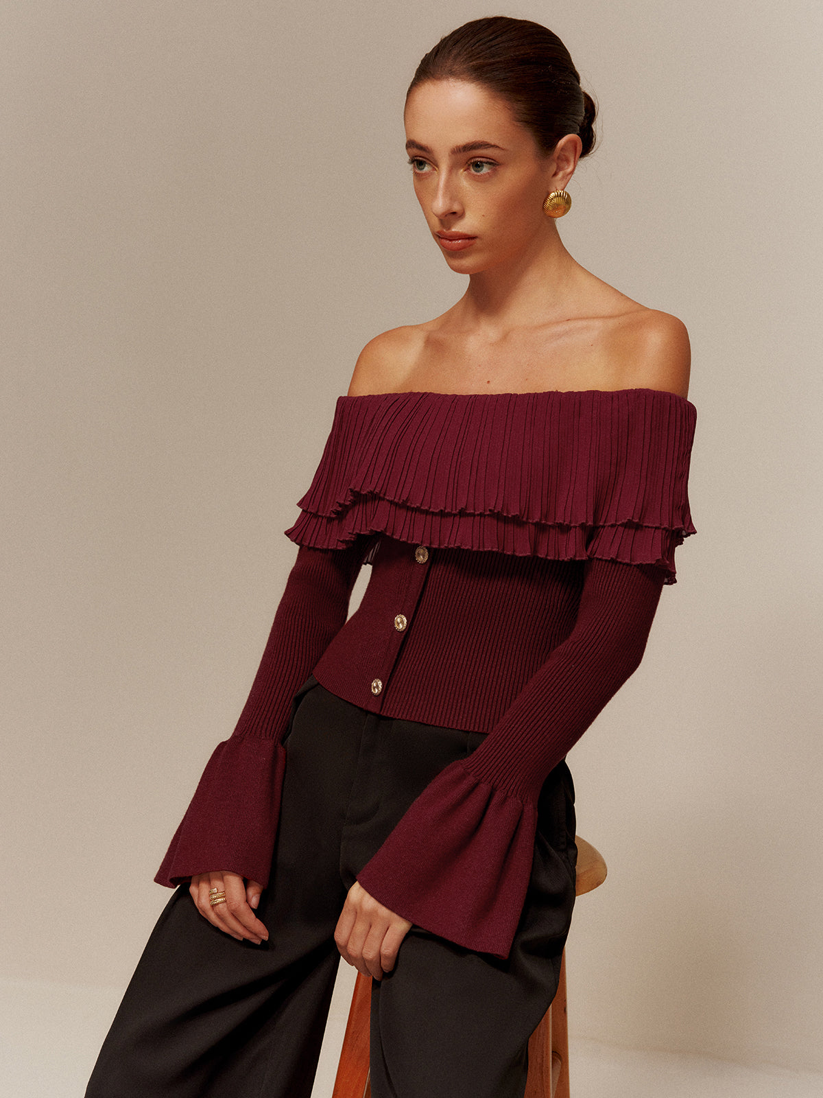 Off-the-shoulder pleated ruffled fitted sweater 