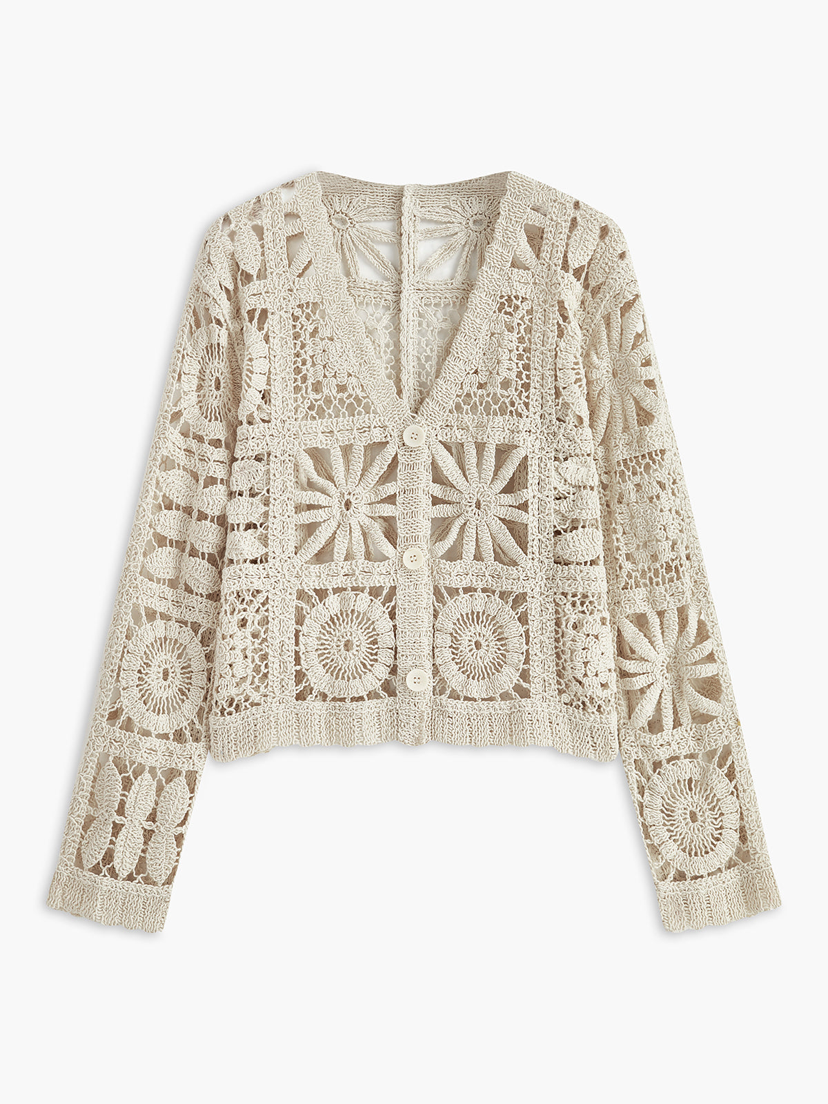 Strickjacke mit Häkelmuster und Knopfleiste